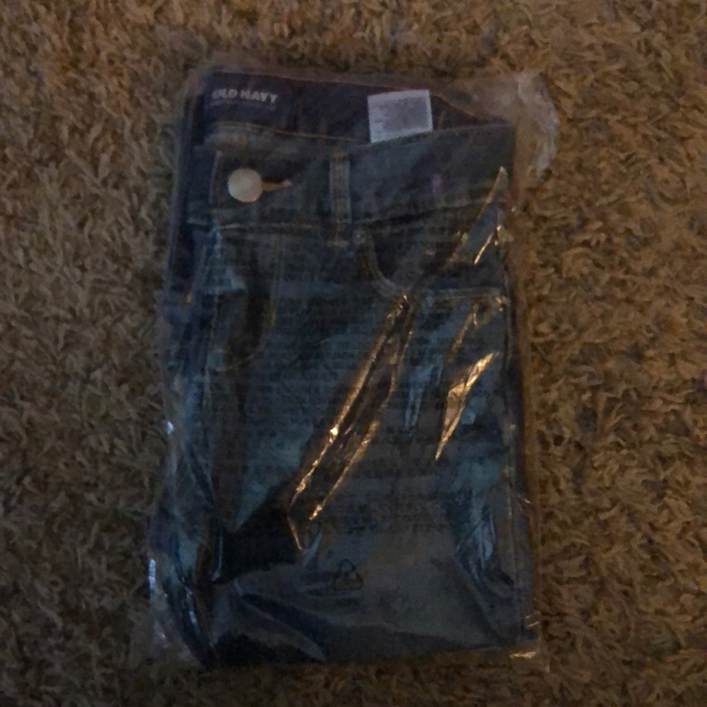 Girls jeans size 5 new